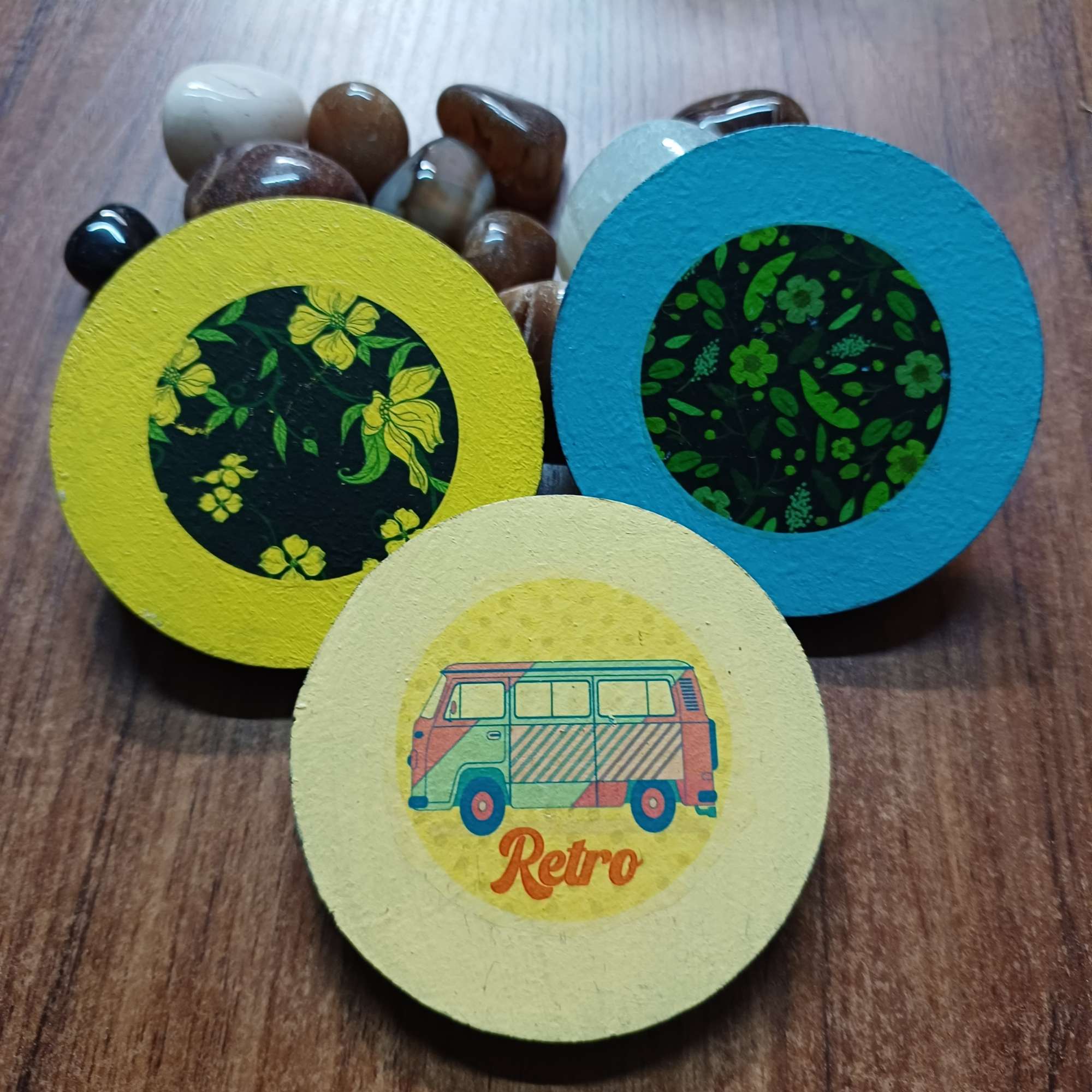 Fridge Magnet Round MDF Hand Painted